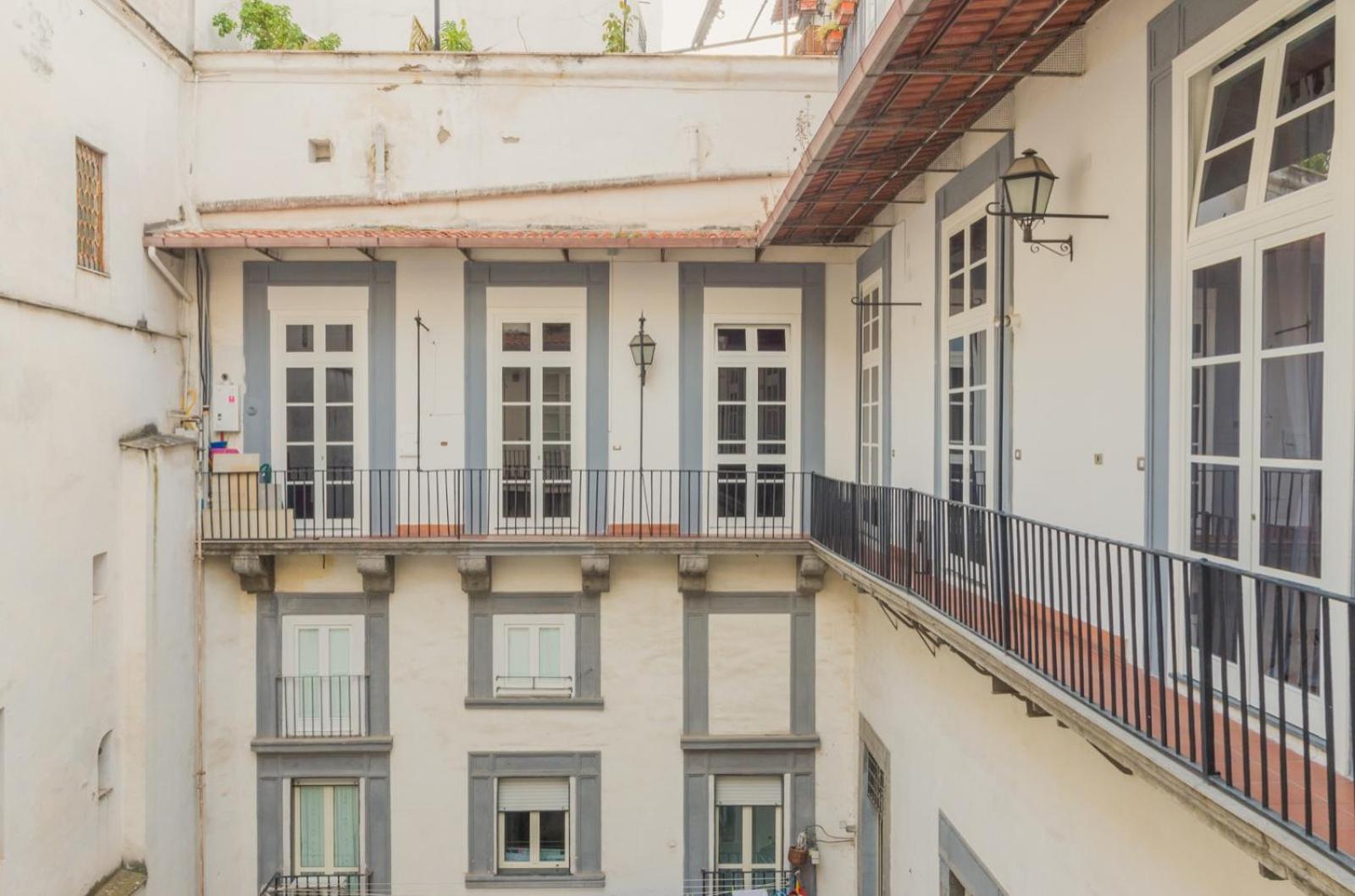 Corte Capomazza Appartamenti Nápoles Exterior foto