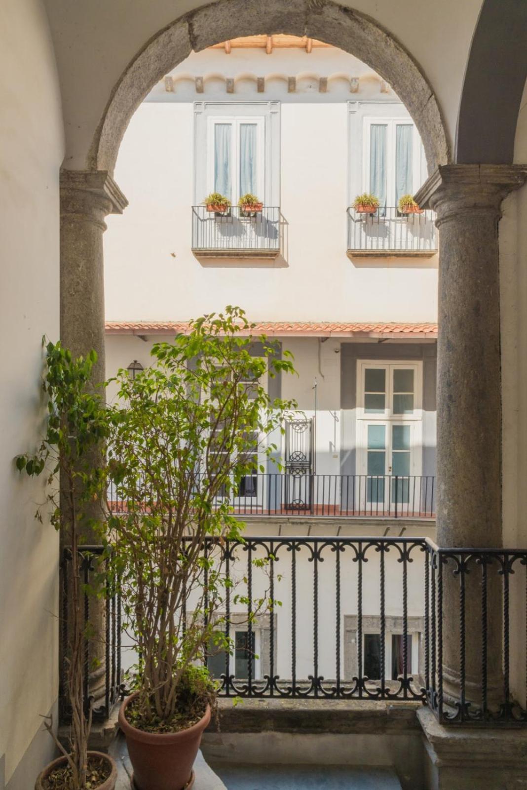 Corte Capomazza Appartamenti Nápoles Exterior foto