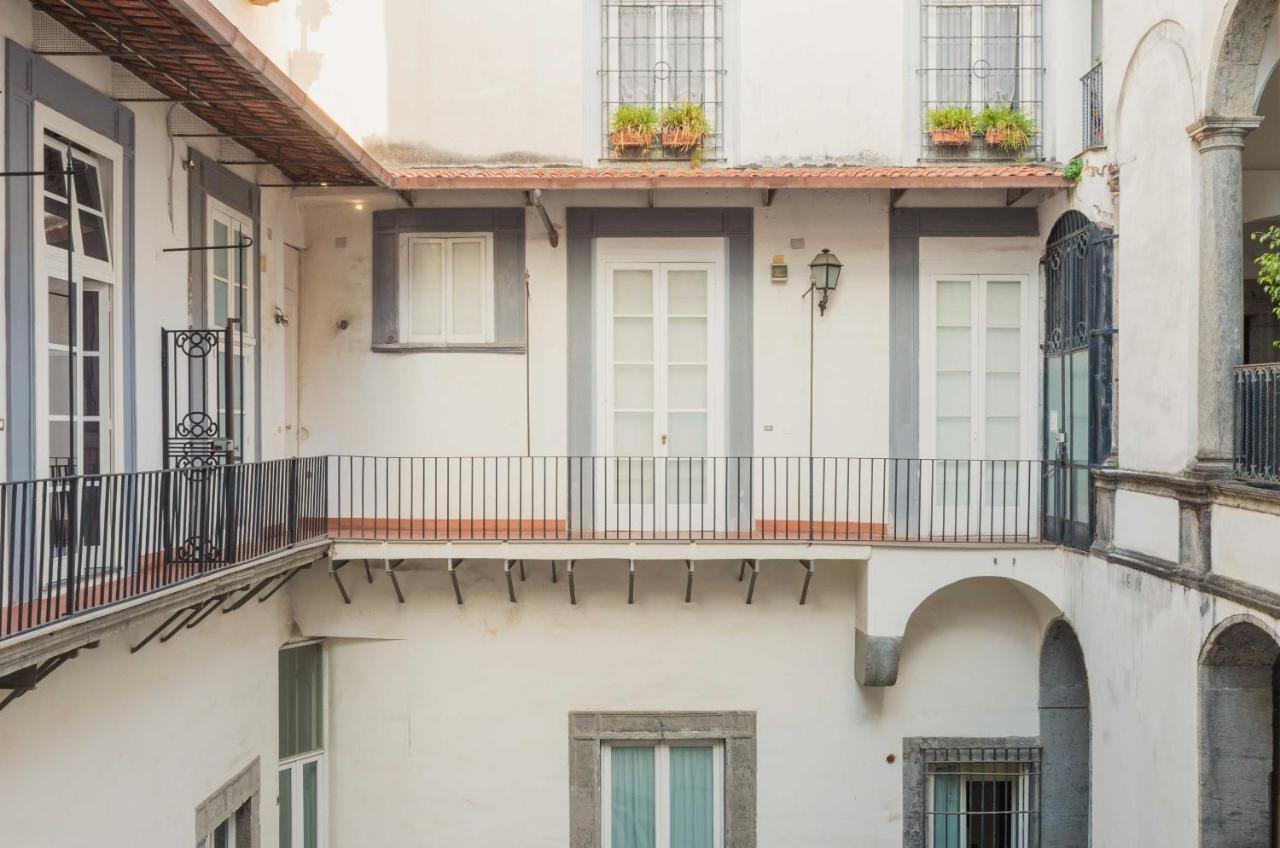 Corte Capomazza Appartamenti Nápoles Exterior foto